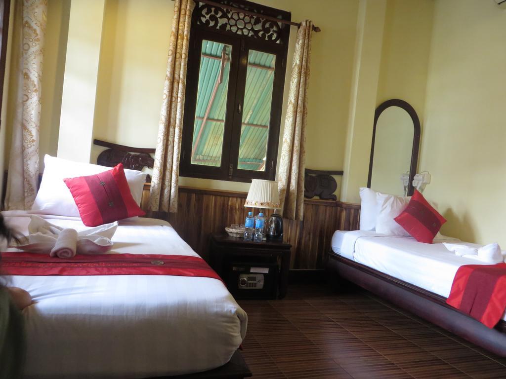 หลวงพระบางริเวอร์ล็อดจ์ 2 Hotel ภายนอก รูปภาพ