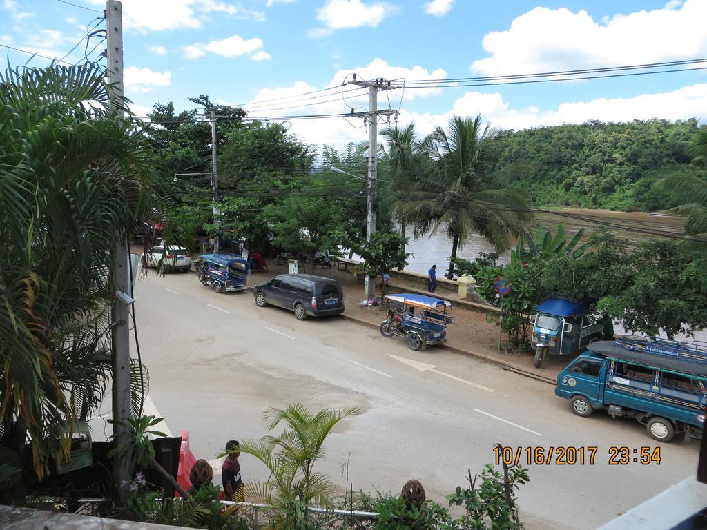 หลวงพระบางริเวอร์ล็อดจ์ 2 Hotel ภายนอก รูปภาพ